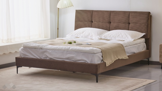 Тапицирана спалня 160/200 Аленя с включен матрак Sleep Nuvia 160/200 кафяв